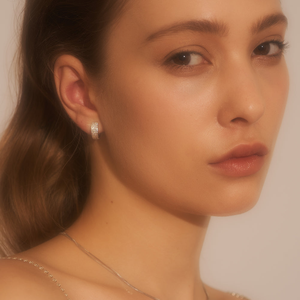 Bright Streamer Tiny Diamond Earrings