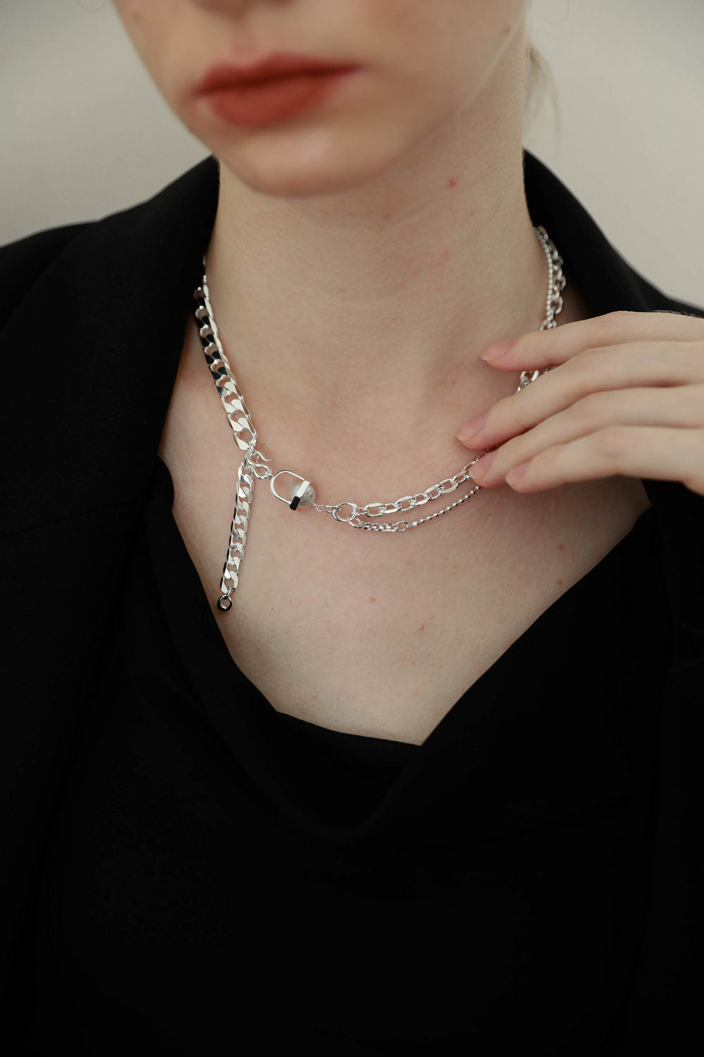 Baroque Pearl Thick Clavicle Necklace