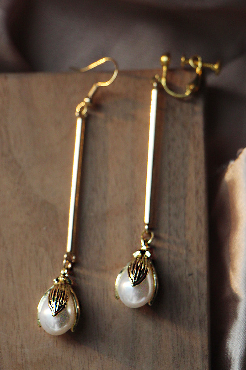 Original Design Mori Pearl Long Gold Handmade Earrings
