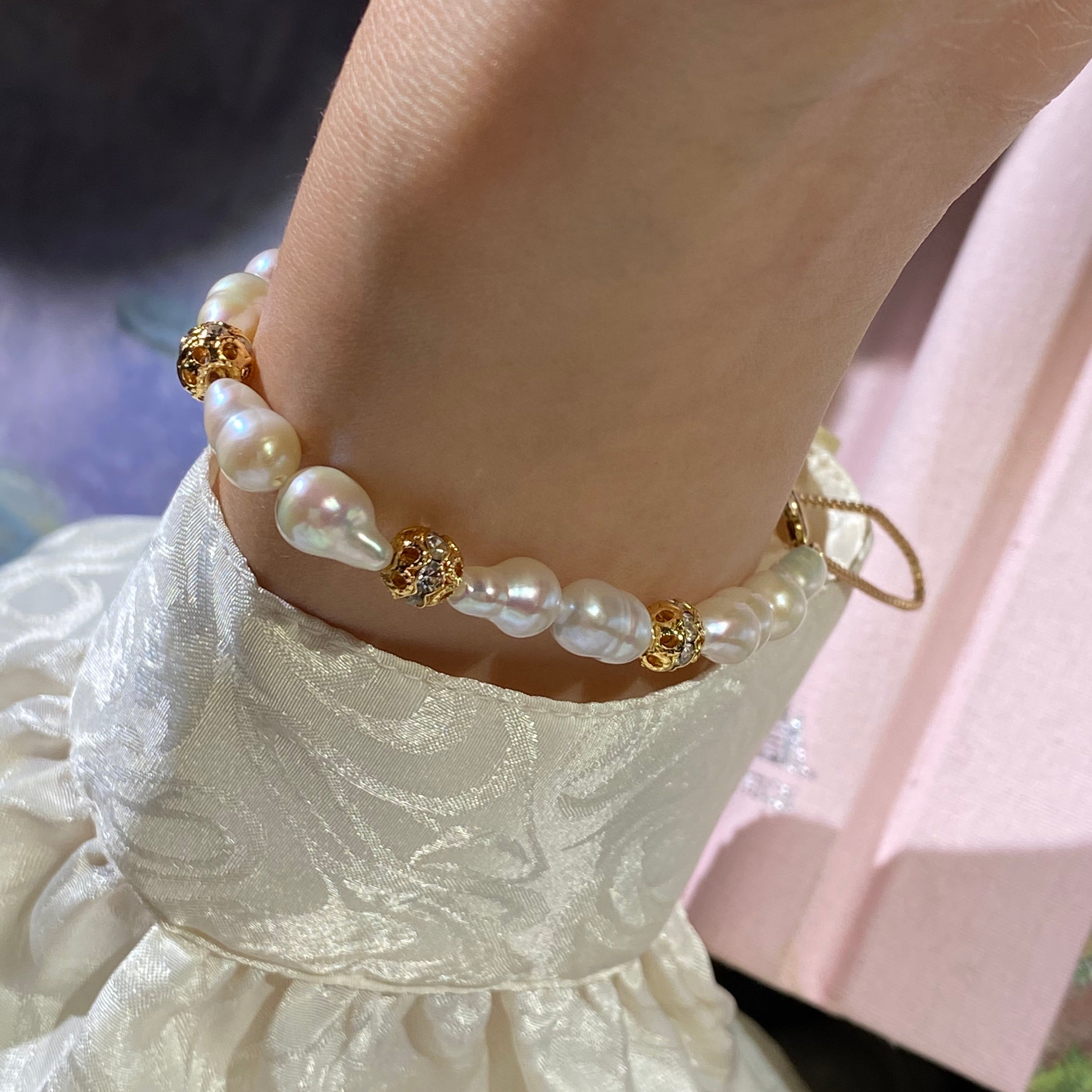Vintage Natural Baroque Pearl Bracelet