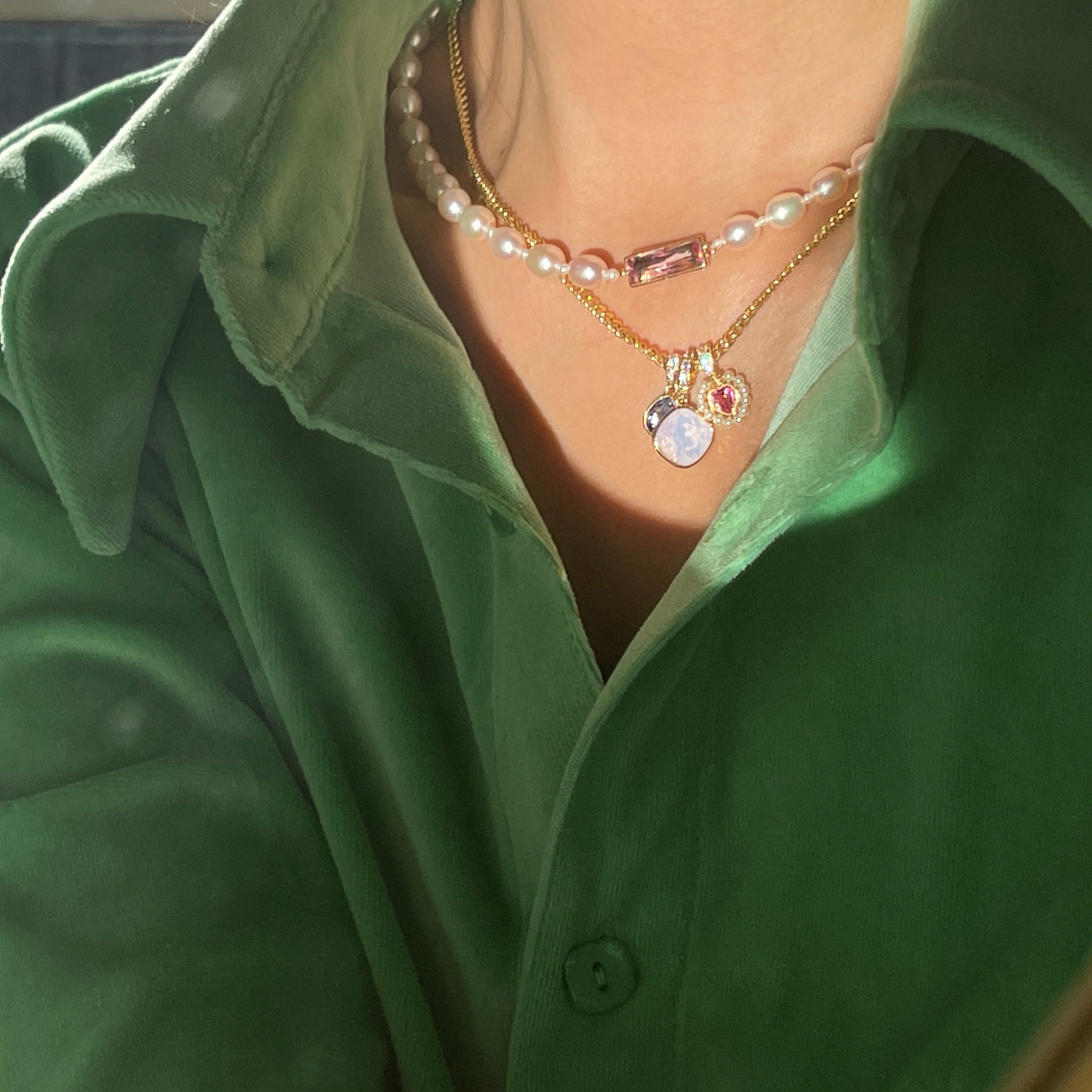 Influencer Program f Collection of Barbie's Jewelry- Girls' Heart-Dazzling Gemstones and Baroque Pearl Necklaces